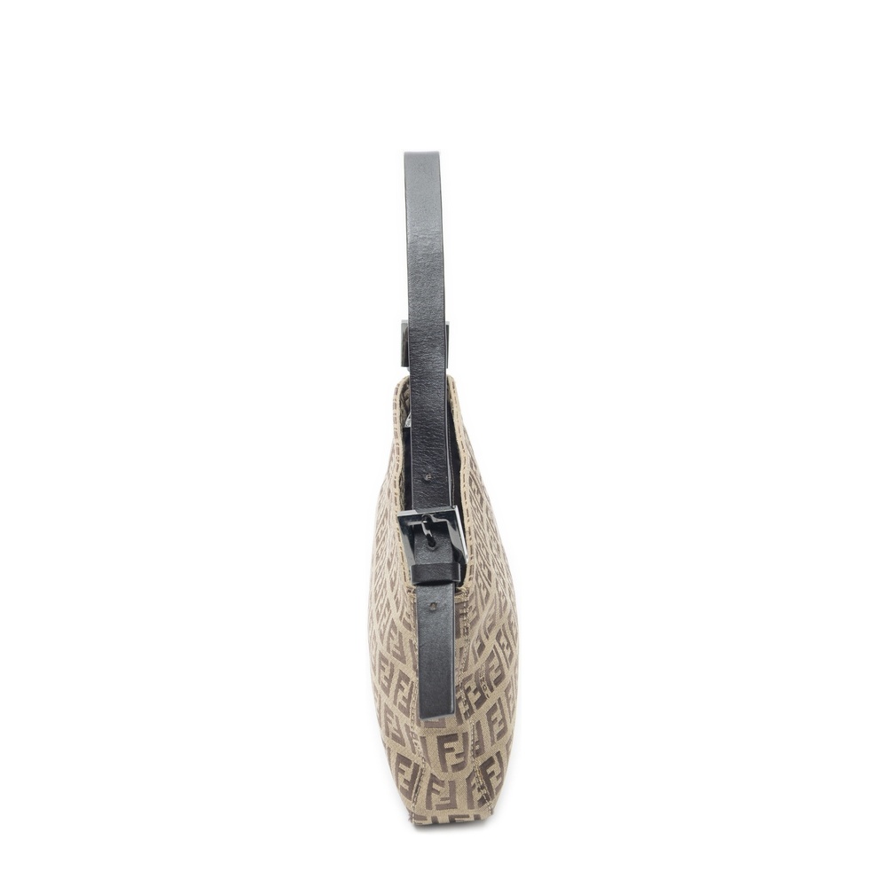 Fendi Rectangular Zip - Picture 3 of 10